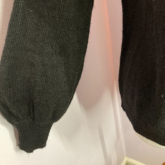 Elle Sweater, NWT, Size S - Picture 8 of 12